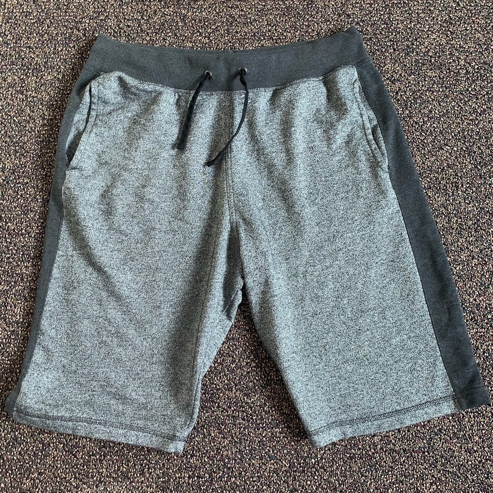 H&M striped shorts